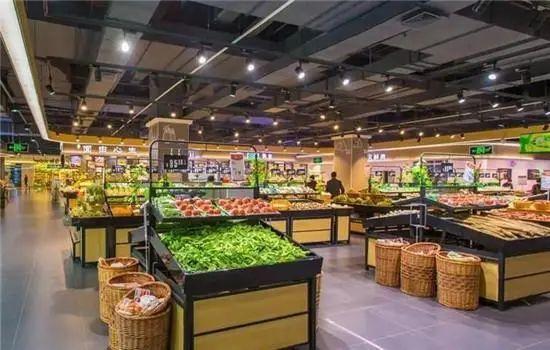 生鲜零售作为传统农贸市场与超市消费者购买生鲜的主要场所,已成为商